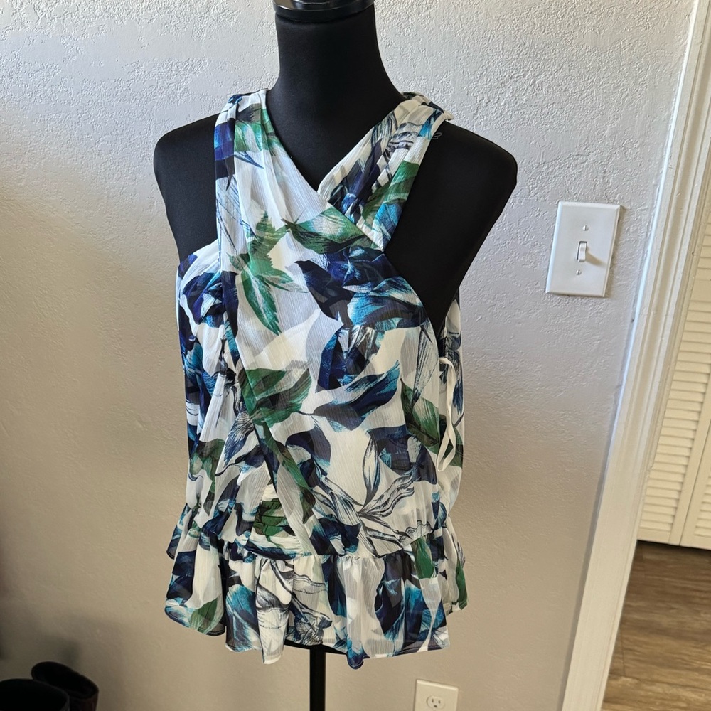 WHBM Top! - Picture 2 of 4